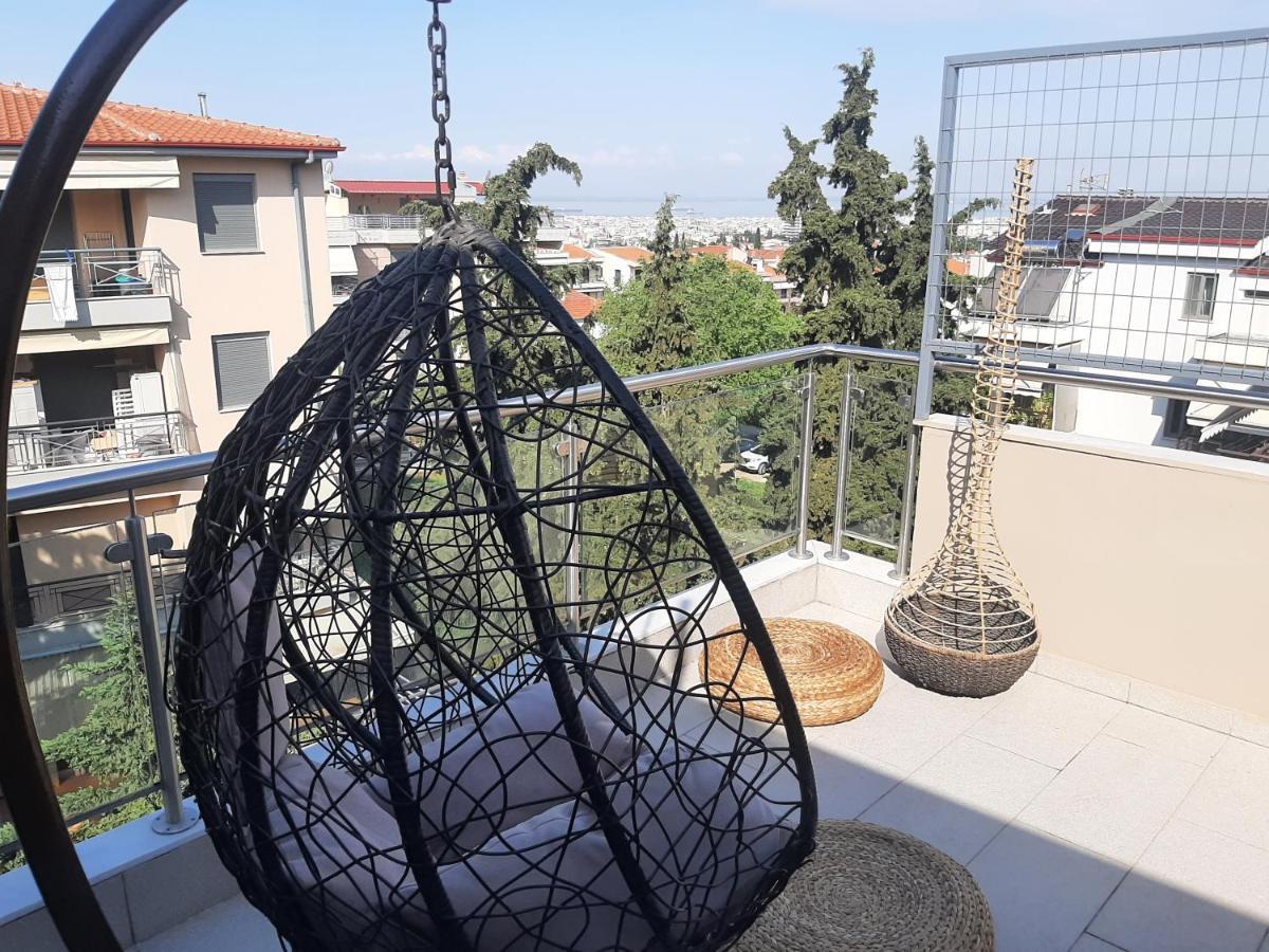 Όμορφο Διαμέρισμα- Σοφίτα Με Υπέροχη Θεα Thessaloniki Exterior foto